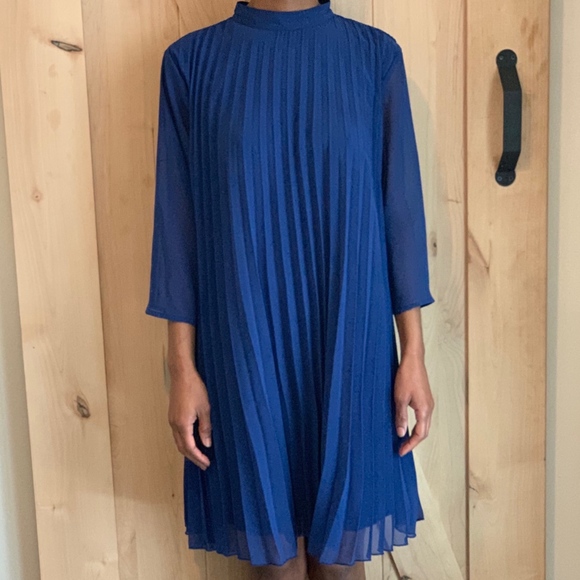 ASOS Pleated Trapeze Dress - Picture 1 of 3